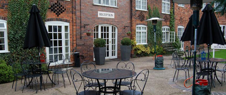 Brook Marston Farm Hotel - Terrace