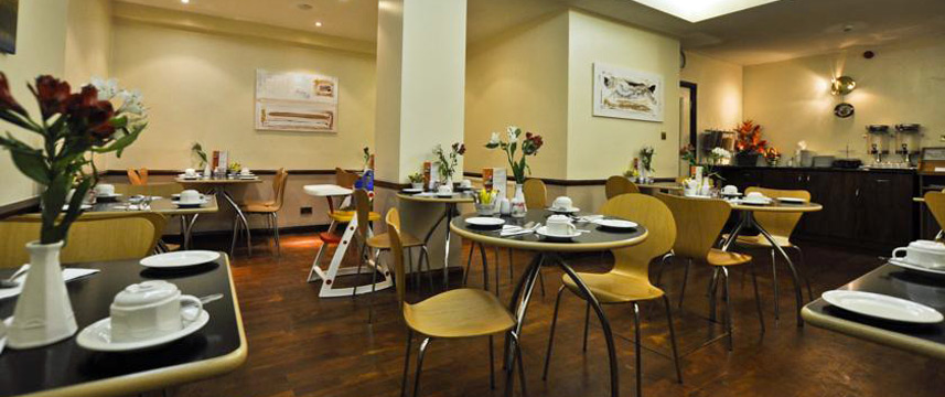 Brunel Hotel - Breakfast Room Brunel Hotel - Breakfast Room