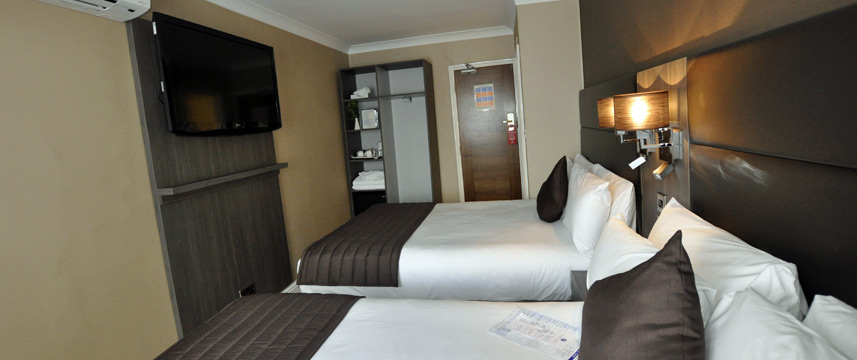Brunel Hotel - Quad Room