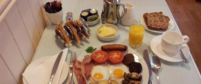 Butlers Town House - Breakfast Table