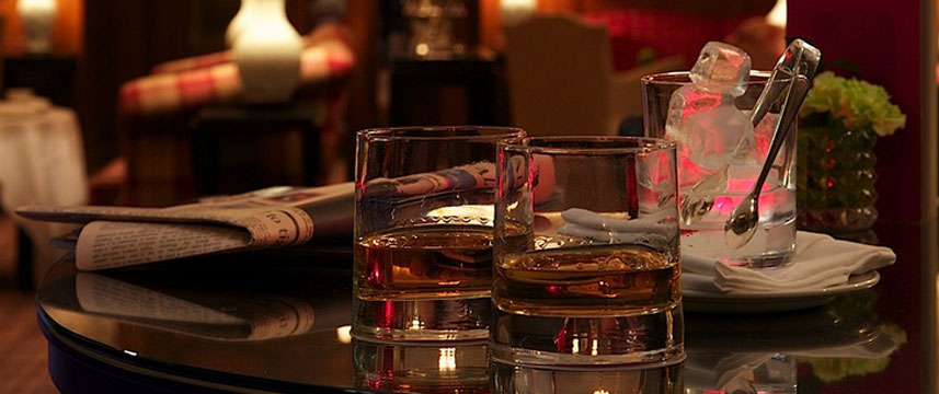 Cadogan London - Bar Tables Cadogan London - Bar Tables