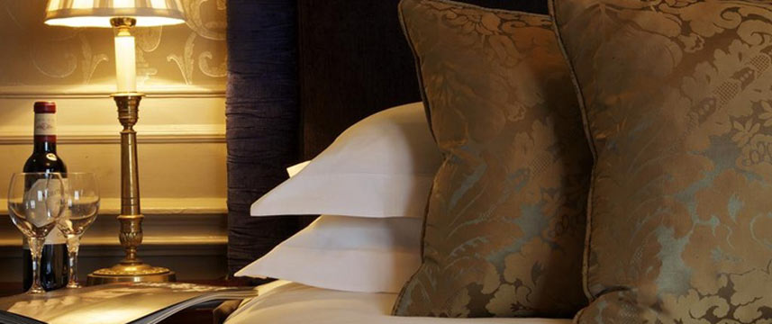 Cadogan London - Double Bed Cadogan London - Double Bed