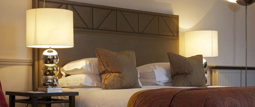 Cadogan London - Double Bedroom Cadogan London - Double Bedroom