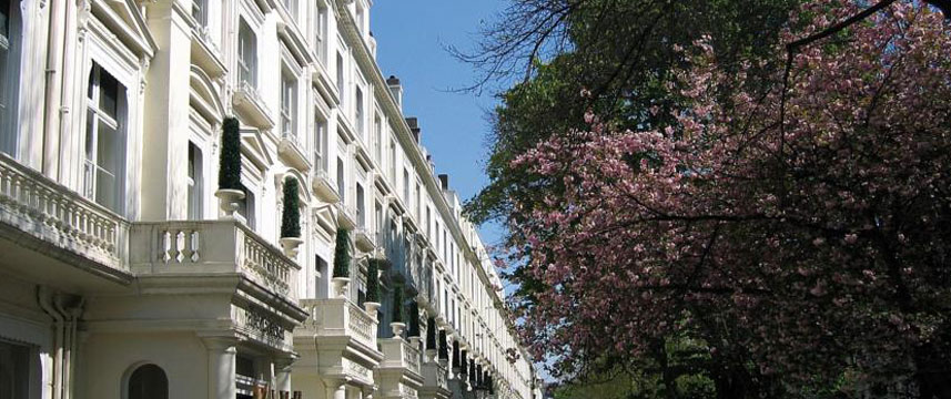 Caesar Exterior Day Caesar Exterior Day