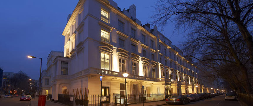 Caesar Exterior Night Caesar Exterior Night