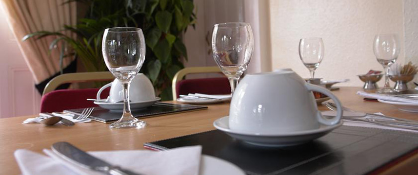 Cavalier House Hotel - Dining Cavalier House Hotel - Dining