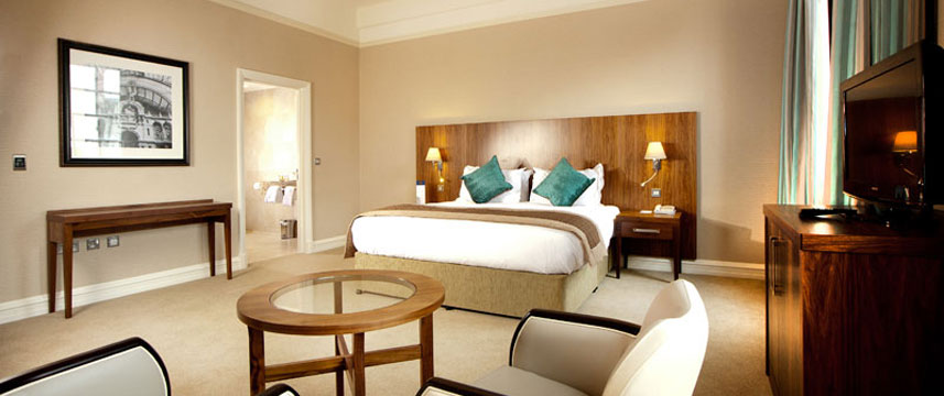 Cedar Court Grand Hotel - Classic Double Bedroom