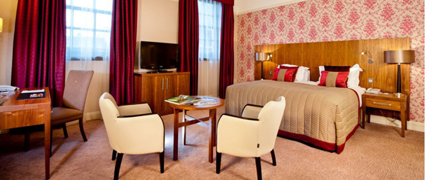 Cedar Court Grand Hotel Double Suite