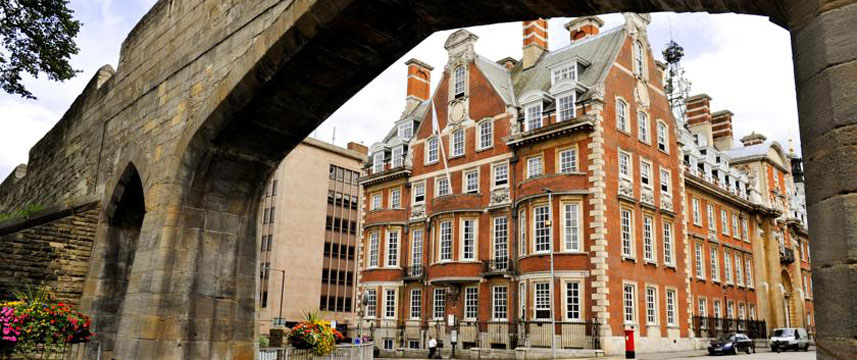 Cedar Court Grand Hotel Exterior Cedar Court Grand Hotel Exterior