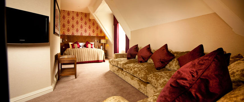 Cedar Court Grand Hotel Penthouse Suite Cedar Court Grand Hotel Penthouse Suite