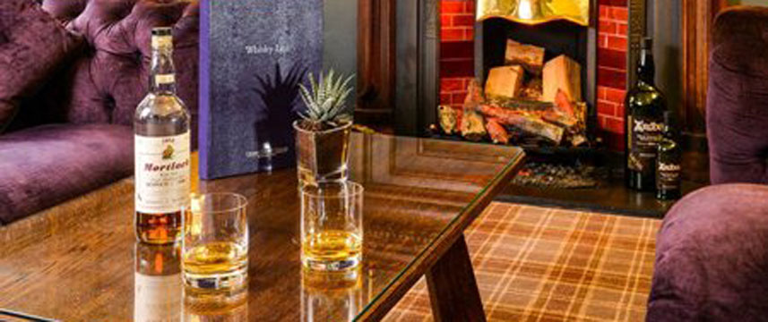 Cedar Court Grand Hotel - Whiskey Lounge