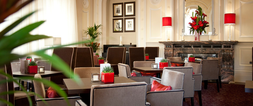 Charing Cross - The Lounge Charing Cross - The Lounge