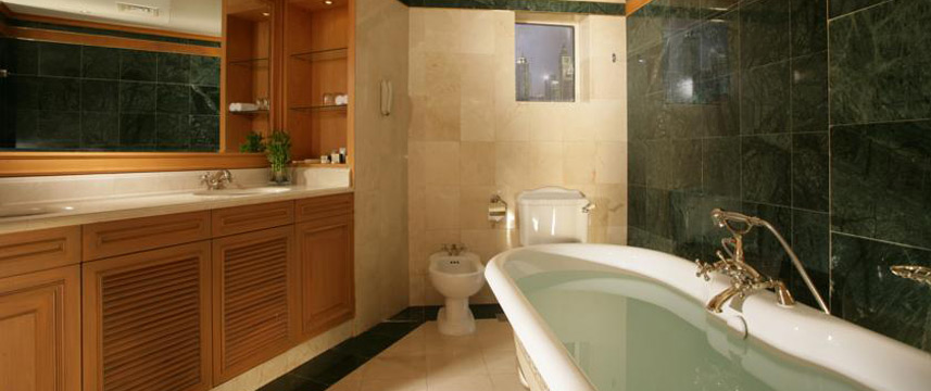 Chelsea Plaza Dubai - Bathroom