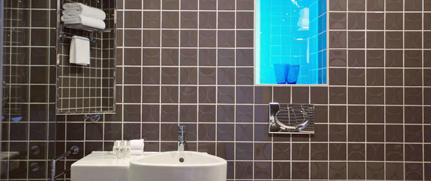 Chiswick Moran Hotel - Ensuite