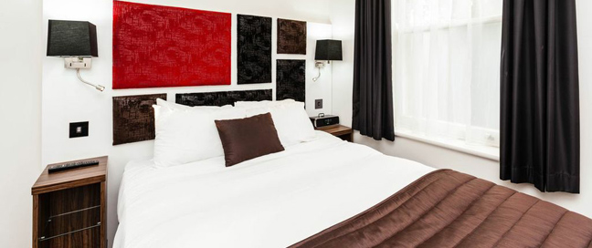 Chiswick Rooms - Double Detail Chiswick Rooms - Double Detail