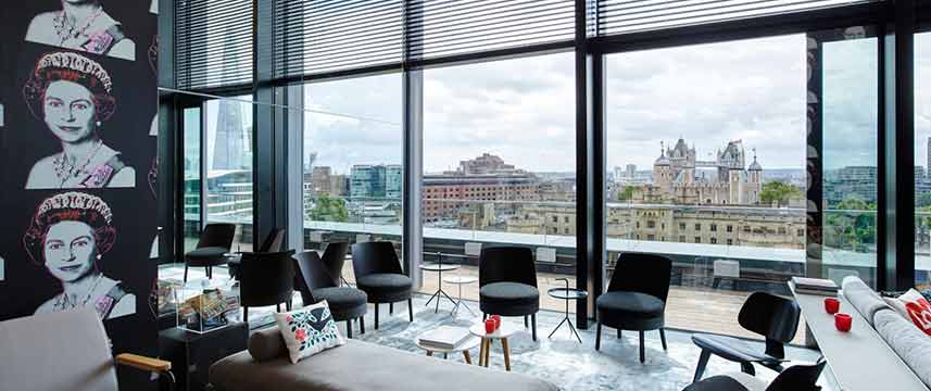 CitizenM Tower of London - CloudM Lounge CitizenM Tower of London - CloudM Lounge