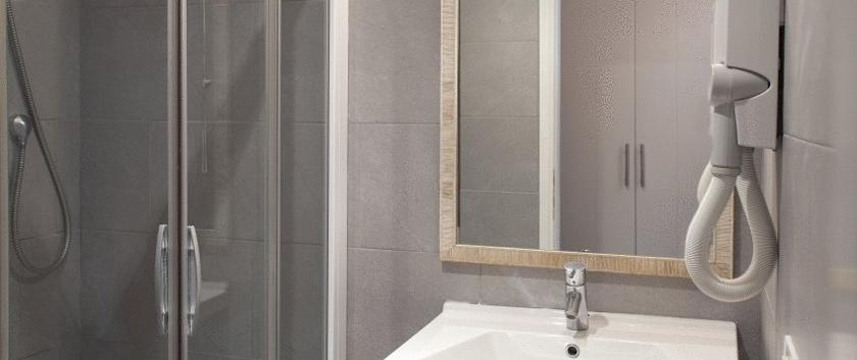 City Guest House - Bathroom City Guest House - Bathroom