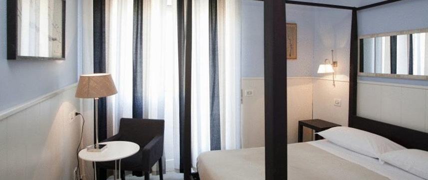 City Guest House - Four Poster Bedroom City Guest House - Four Poster Bedroom