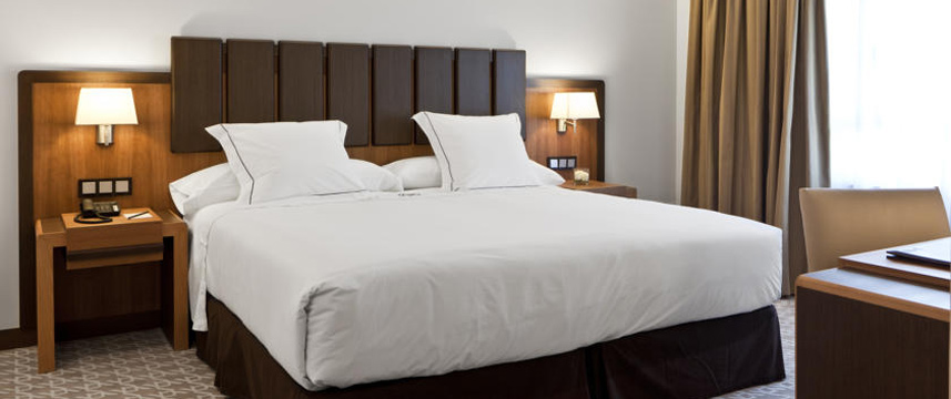 Claridge Hotel - Double Bedroom