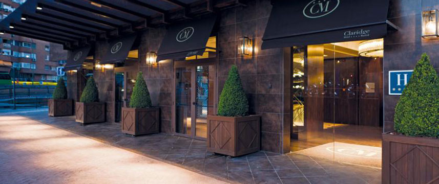 Claridge Hotel - Entance