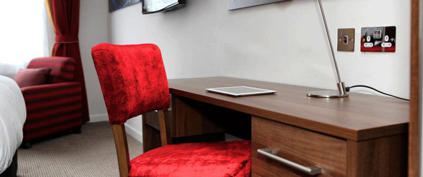 Clarion Collection - Desk Clarion Collection - Desk