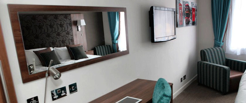 Clarion Collection - Refection Clarion Collection - Refection