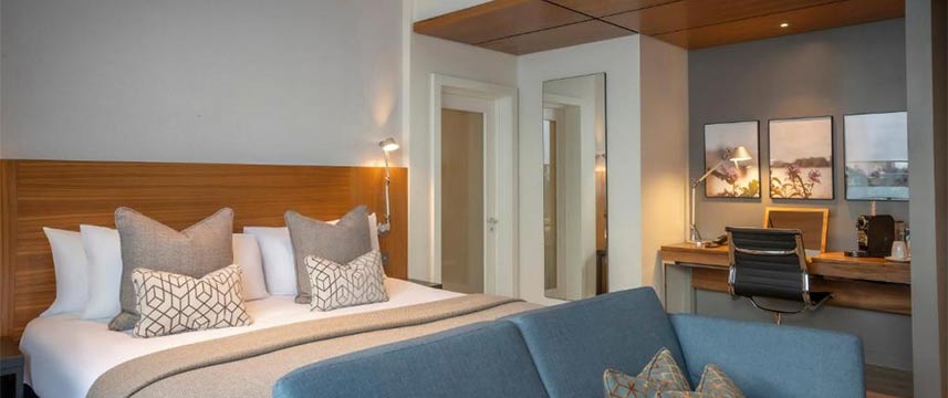 Clayton Hotel London Wall - Deluxe King