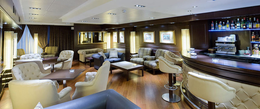 Colonial - Bar Colonial - Bar