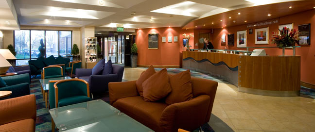 Comfort Inn Heathrow Reception