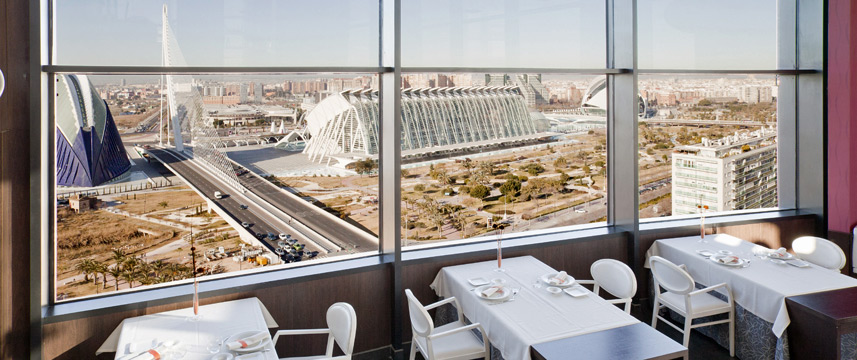 Confortel Aqua 3 La Vertical Restaurant View