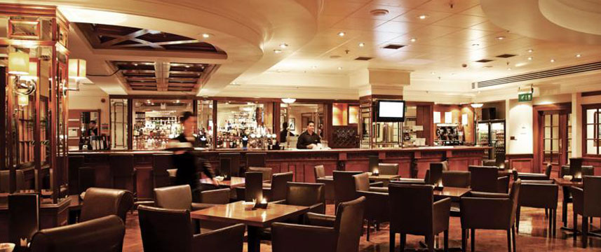 Copthorne Tara - Bar Area