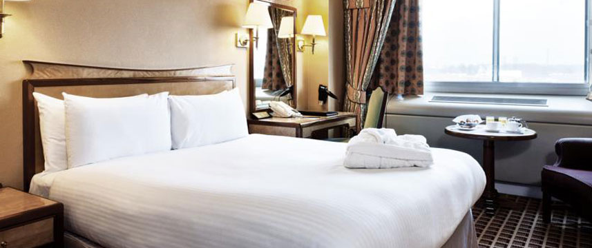 Copthorne Tara - Club Room