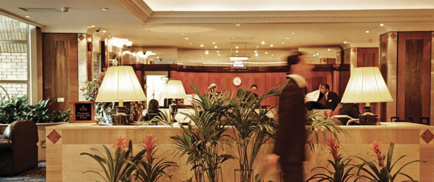 Copthorne Tara - Lobby