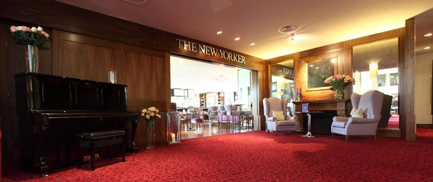 Cork International Airport Hotel - Bar Entrance