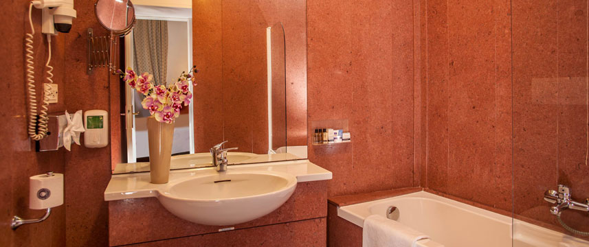 Cosmopolita Hotel - Bath Room