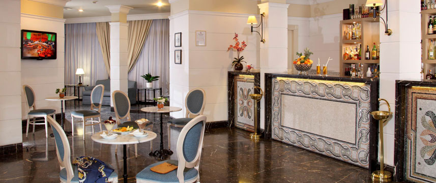 Cristoforo Colombo - Bar Area Cristoforo Colombo - Bar Area