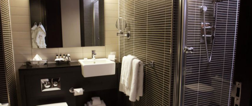 Crowne Plaza Birmingham - Bathroom Crowne Plaza Birmingham - Bathroom
