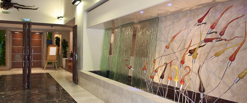 Crowne Plaza Dublin Northwood - Foyer Crowne Plaza Dublin Northwood - Foyer