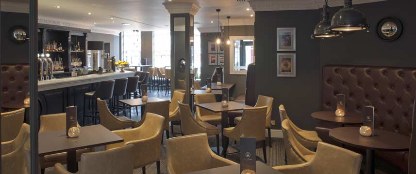 Crowne Plaza Edinburgh Bar