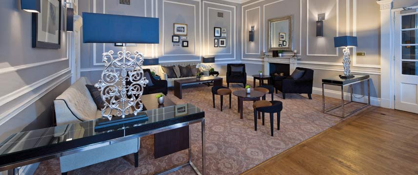 Crowne Plaza Edinburgh Lobby Seating