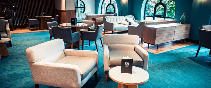 Crowne Plaza Gerrards Cross - Bar Lounge Crowne Plaza Gerrards Cross - Bar Lounge
