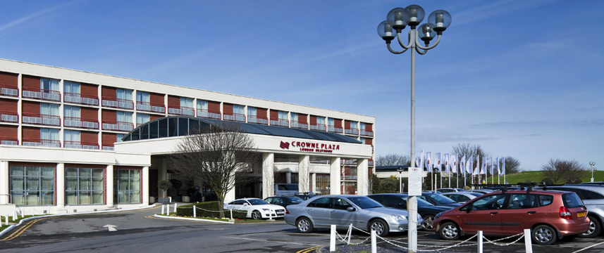 Crowne Plaza London Heathrow - Exterior Crowne Plaza London Heathrow - Exterior