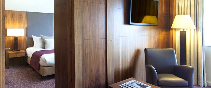 Crowne Plaza Reading - Junior Suite Crowne Plaza Reading - Junior Suite