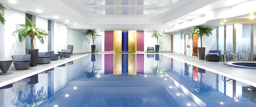 Crowne Plaza Reading - Pool Area Crowne Plaza Reading - Pool Area