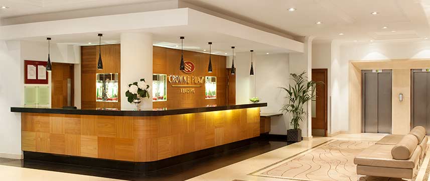 Crowne Plaza Reading - Reception Crowne Plaza Reading - Reception