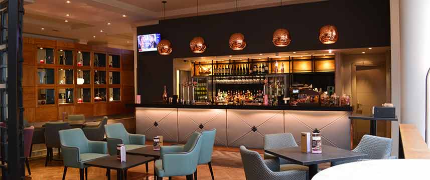 Crowne Plaza Reading - Riverside Bar Crowne Plaza Reading - Riverside Bar