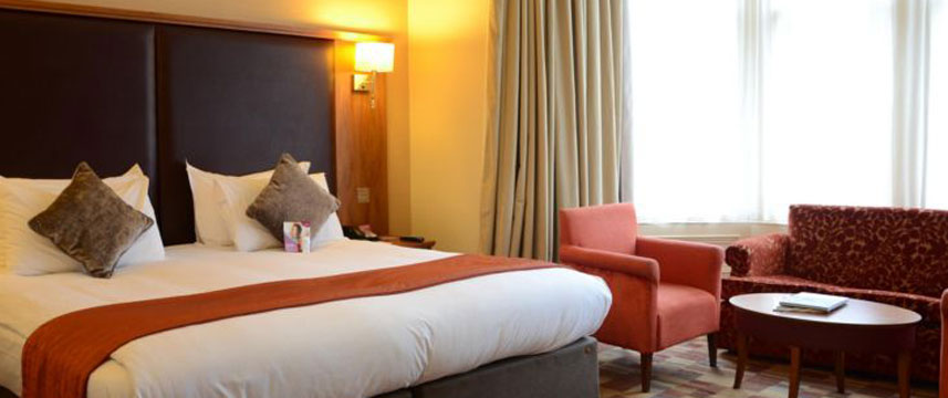 Crowne Plaza Royal Terrace - King Room Crowne Plaza Royal Terrace - King Room