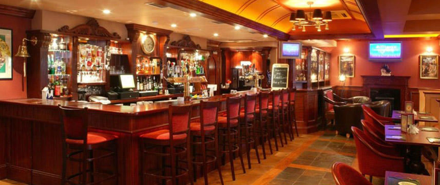Darby O Gills Hotel Bar Lounge