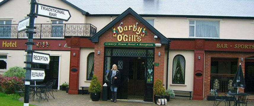 Darby O Gills Hotel Entrance