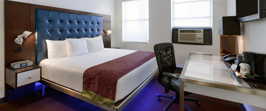 Days Hotel Broadway - Double Room Days Hotel Broadway - Double Room